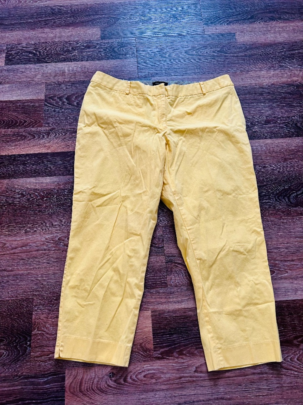 Talbot’s Heritage Women’s Mid-Rise Twill Perfect Crops Sz 18W Color Daisy